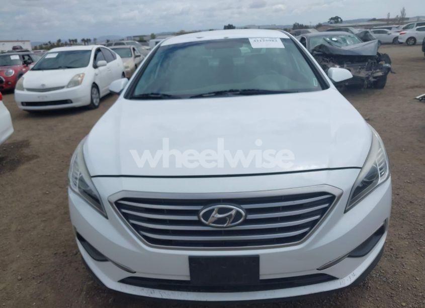 Photo 12 of 2016 Hyundai Sonata SE (VIN 5NPE24AF4GH261493)