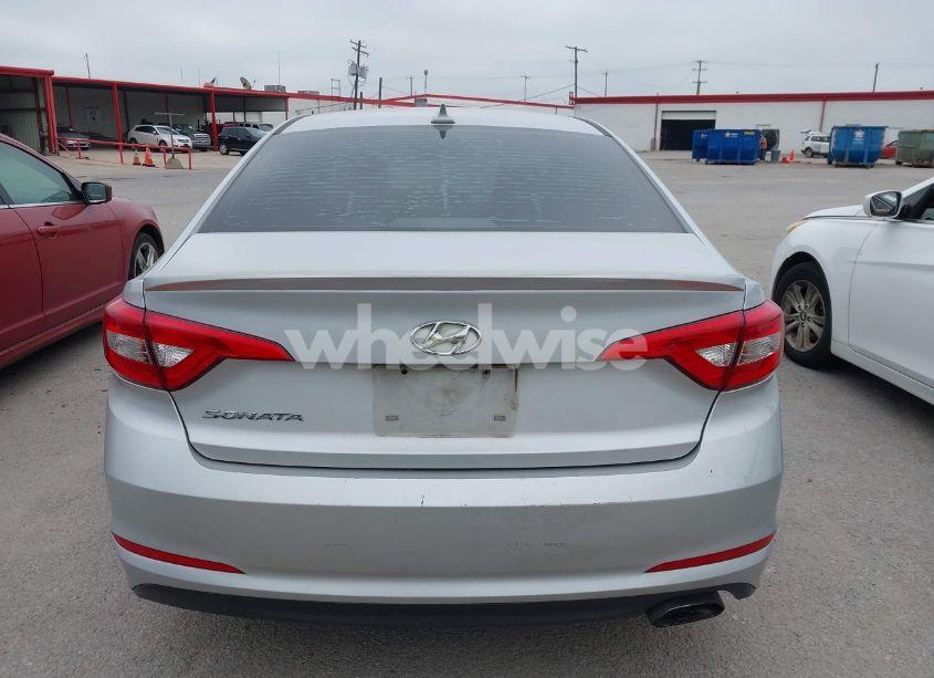 Photo 16 of 2016 Hyundai Sonata SE (VIN 5NPE24AF4GH264670)