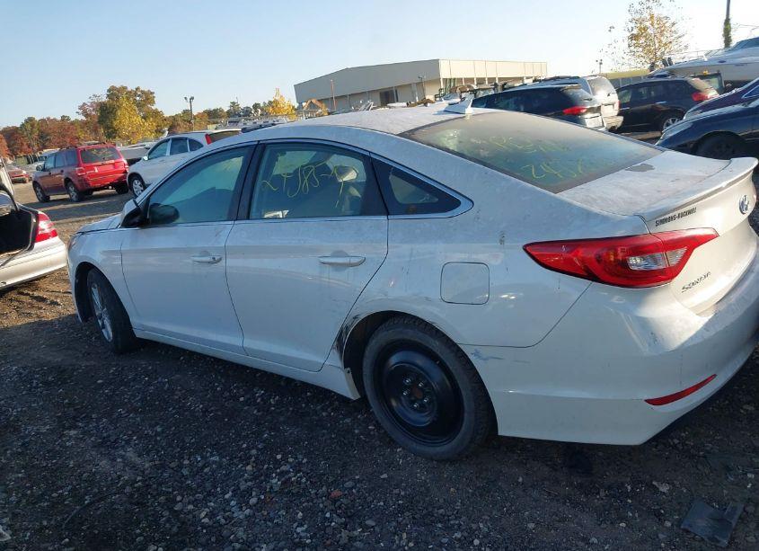 Photo 13 of 2016 Hyundai Sonata SE (VIN 5NPE24AF4GH264961)