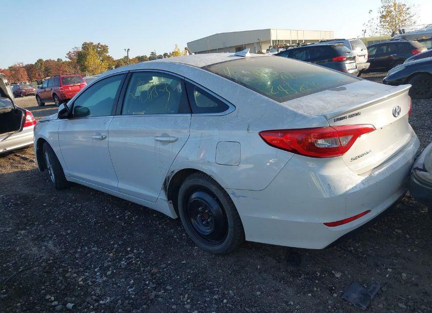 Photo 3 of 2016 Hyundai Sonata SE (VIN 5NPE24AF4GH264961)