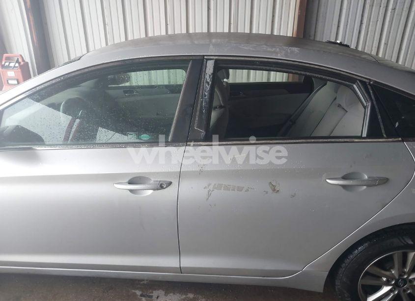 Photo 15 of 2016 Hyundai Sonata SE (VIN 5NPE24AF4GH280920)