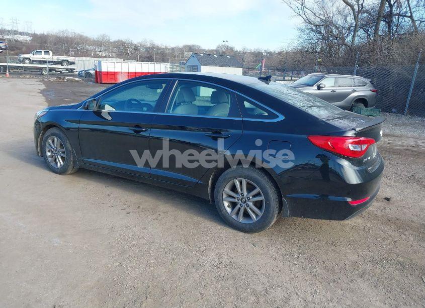 Photo 3 of 2016 Hyundai Sonata SE (VIN 5NPE24AF4GH291044)