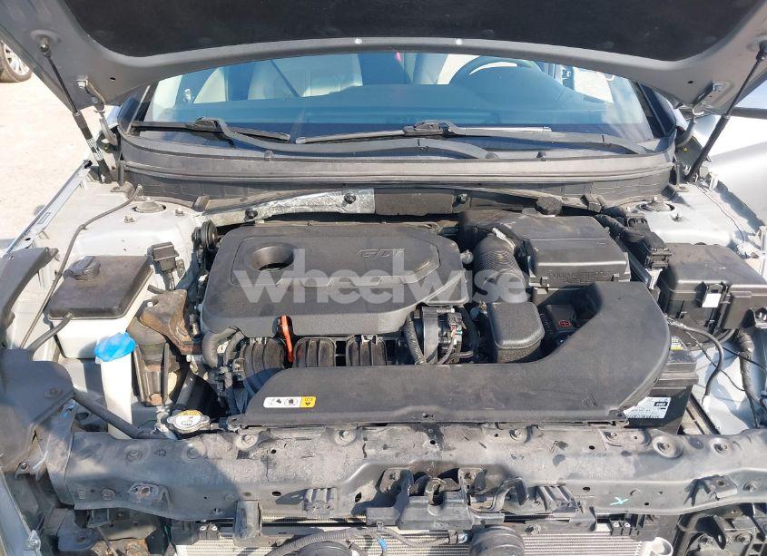 Photo 10 of 2016 Hyundai Sonata SE (VIN 5NPE24AF4GH295952)