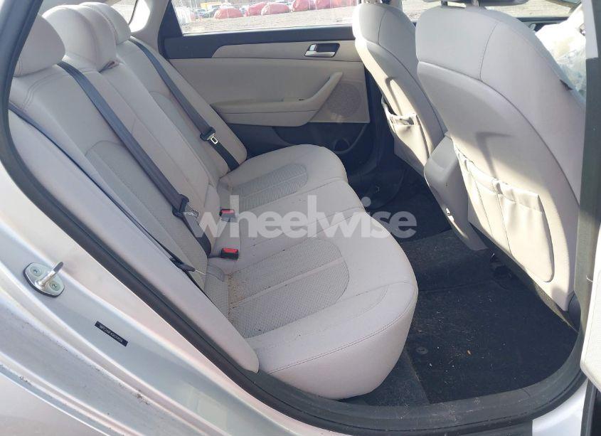 Photo 8 of 2016 Hyundai Sonata SE (VIN 5NPE24AF4GH314516)