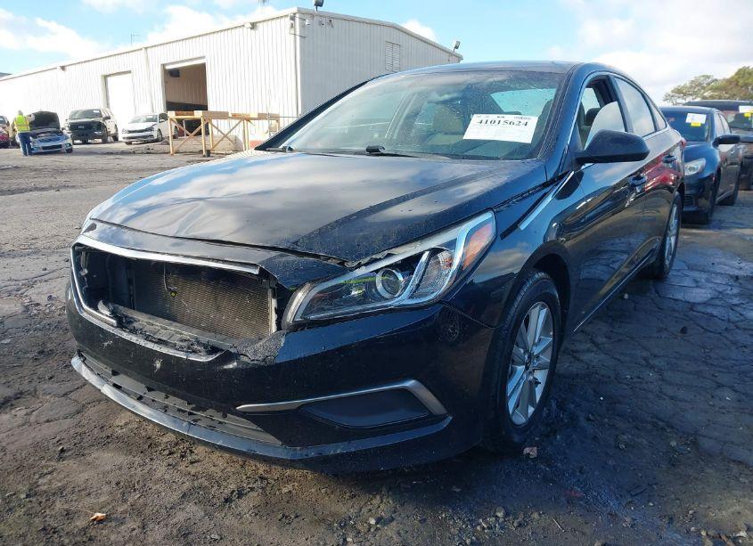 Photo 6 of 2016 Hyundai Sonata SE (VIN 5NPE24AF4GH315360)