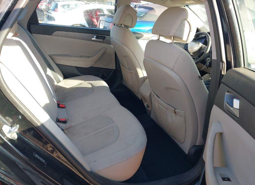 Photo 8 of 2016 Hyundai Sonata SE (VIN 5NPE24AF4GH315360)