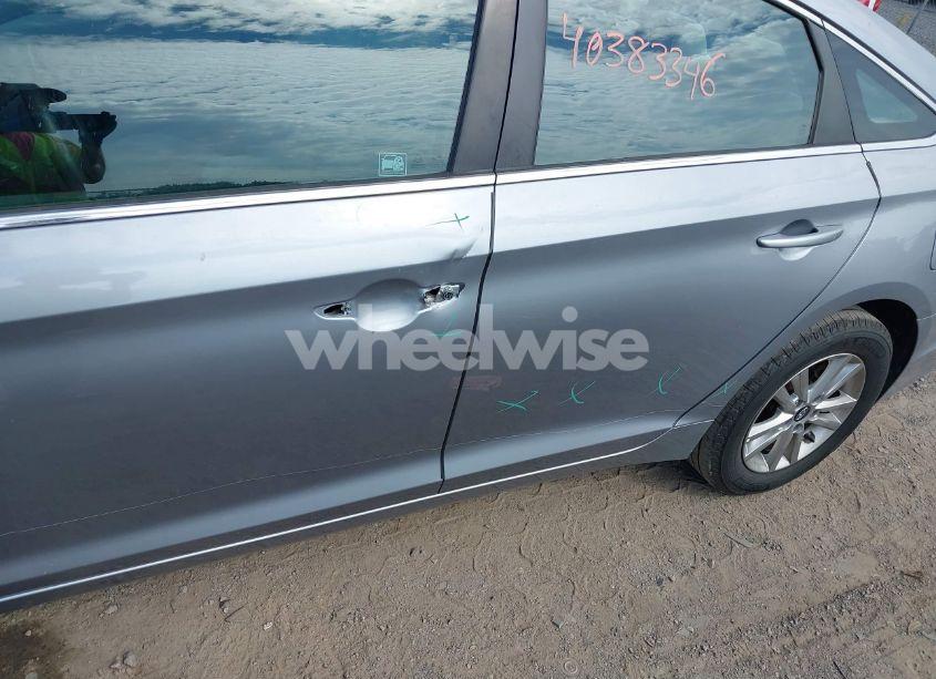 Photo 6 of 2016 Hyundai Sonata SE (VIN 5NPE24AF4GH318145)