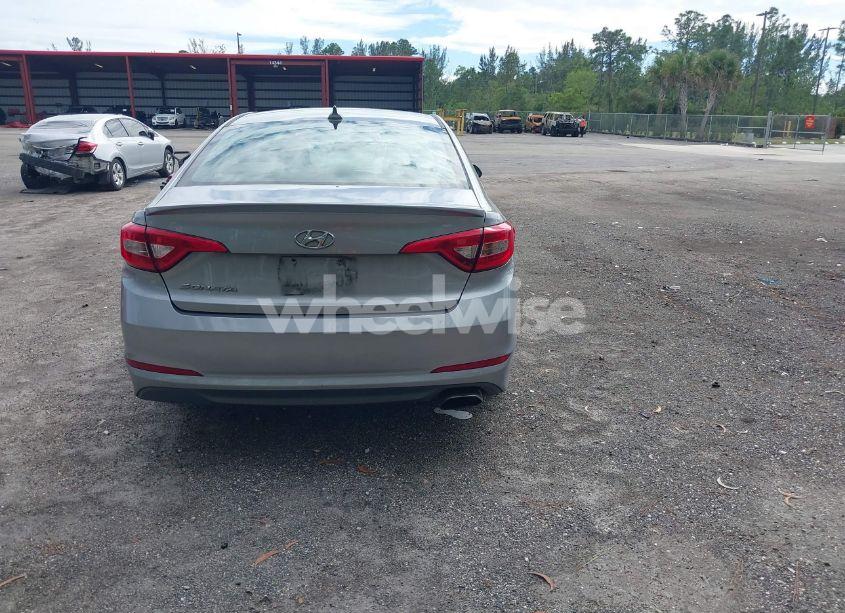Photo 16 of 2016 Hyundai Sonata SE (VIN 5NPE24AF4GH331946)