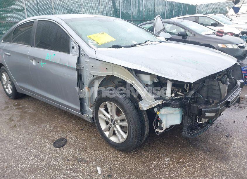 Photo 6 of 2016 Hyundai Sonata SE (VIN 5NPE24AF4GH338802)