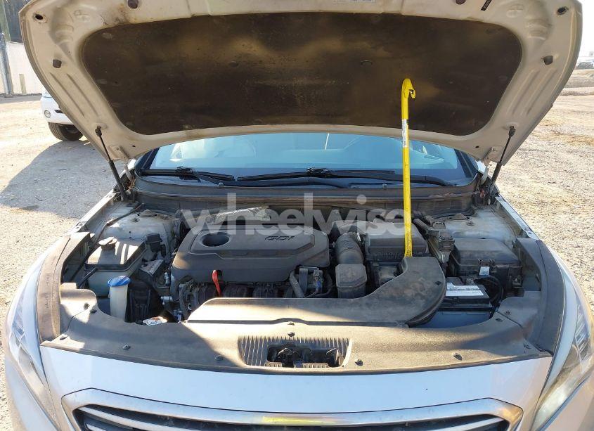 Photo 10 of 2016 Hyundai Sonata SE (VIN 5NPE24AF4GH352926)