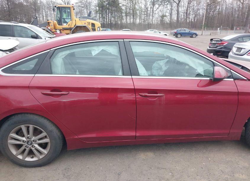 Photo 12 of 2016 Hyundai Sonata SE (VIN 5NPE24AF4GH357186)