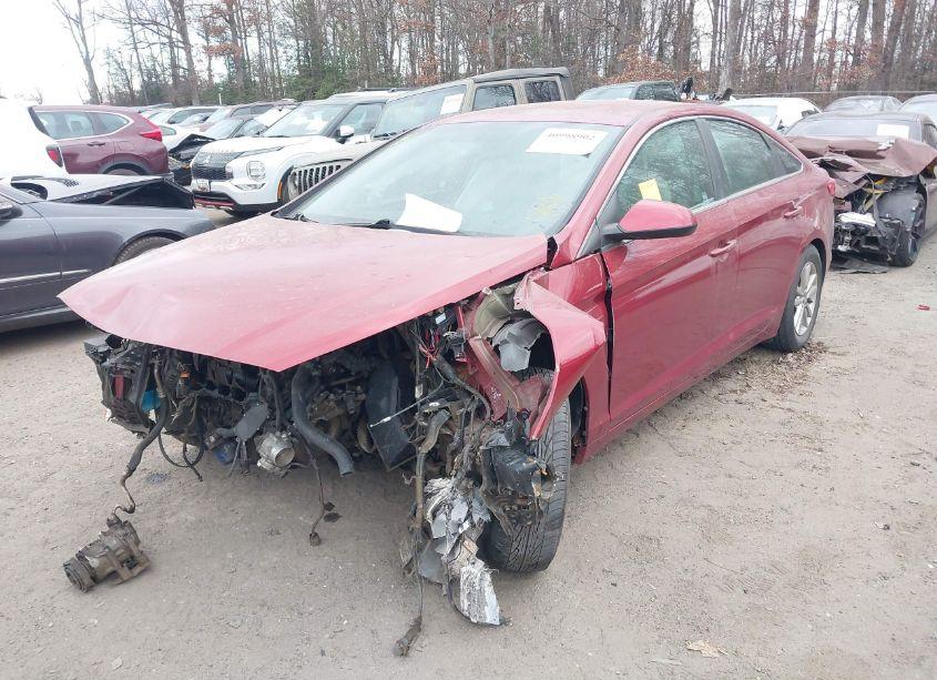 Photo 2 of 2016 Hyundai Sonata SE (VIN 5NPE24AF4GH357186)