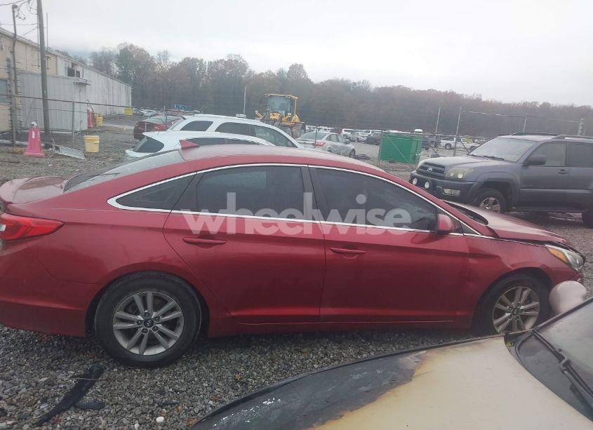 Photo 13 of 2016 Hyundai Sonata SE (VIN 5NPE24AF4GH363599)