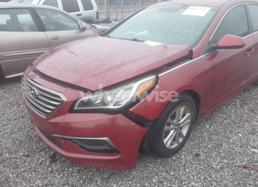 Photo 6 of 2016 Hyundai Sonata SE (VIN 5NPE24AF4GH363599)