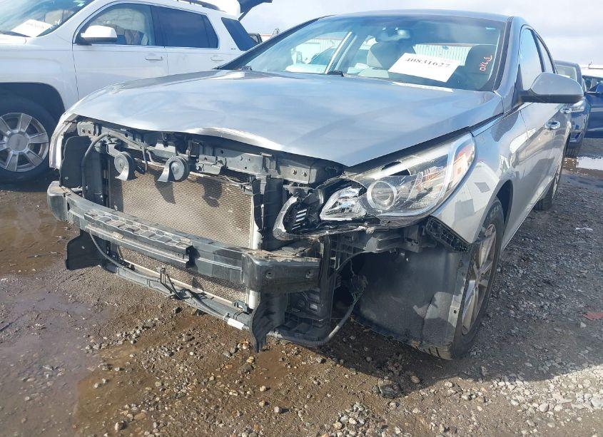 Photo 6 of 2016 Hyundai Sonata SE (VIN 5NPE24AF4GH371640)