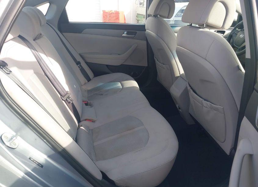 Photo 8 of 2016 Hyundai Sonata SE (VIN 5NPE24AF4GH371640)