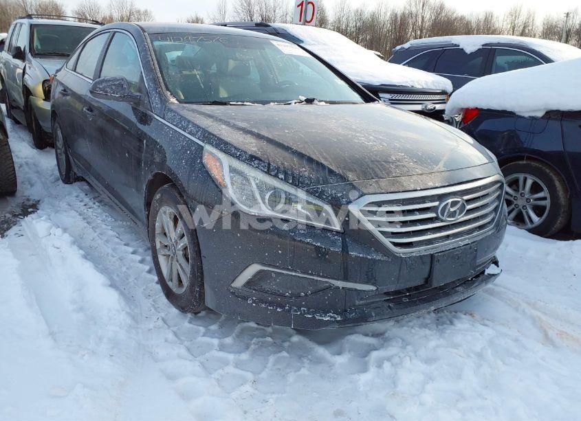 2016 Hyundai Sonata SE (VIN 5NPE24AF4GH374845) main photo