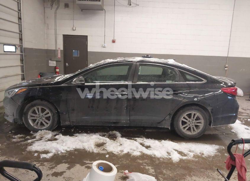 Photo 14 of 2016 Hyundai Sonata SE (VIN 5NPE24AF4GH374845)