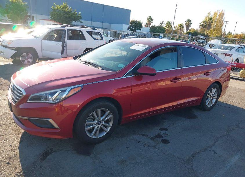 Photo 2 of 2016 Hyundai Sonata (VIN 5NPE24AF4GH392097)