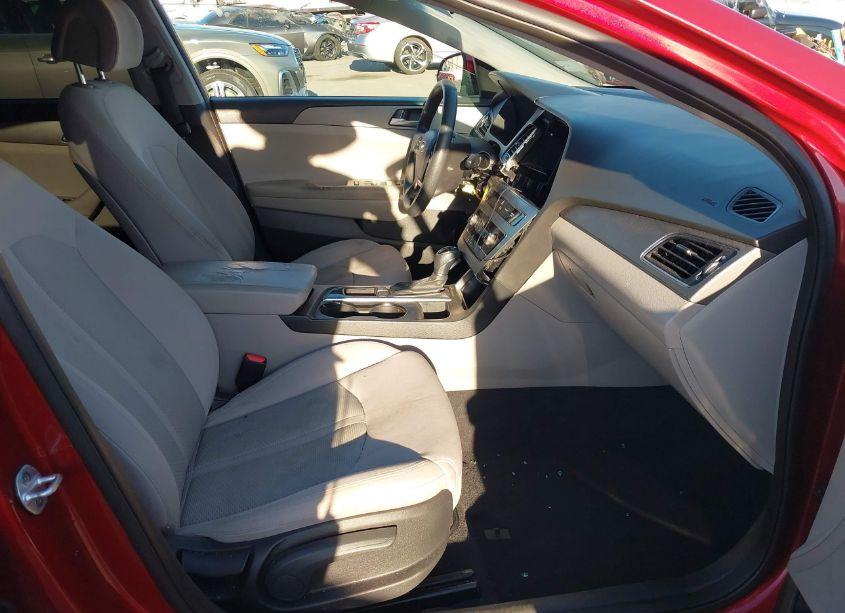 Photo 5 of 2016 Hyundai Sonata (VIN 5NPE24AF4GH392097)