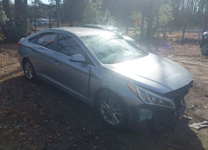 2016 Hyundai Sonata (VIN 5NPE24AF4GH393783) main photo