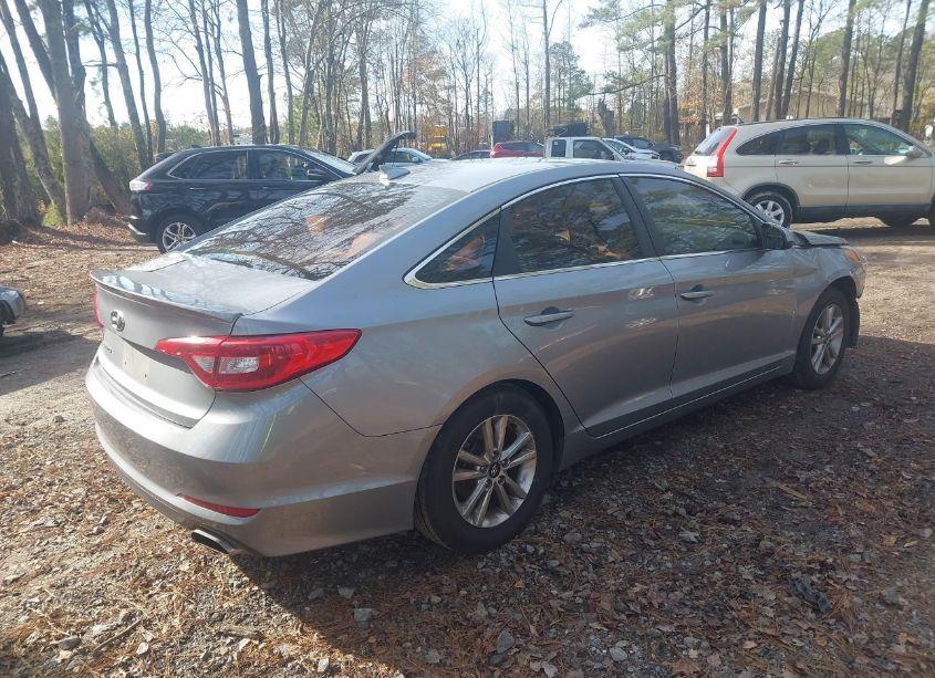 Photo 4 of 2016 Hyundai Sonata (VIN 5NPE24AF4GH393783)