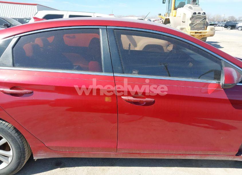 Photo 13 of 2016 Hyundai Sonata SE (VIN 5NPE24AF4GH407648)