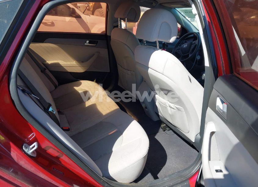 Photo 8 of 2016 Hyundai Sonata SE (VIN 5NPE24AF4GH407648)