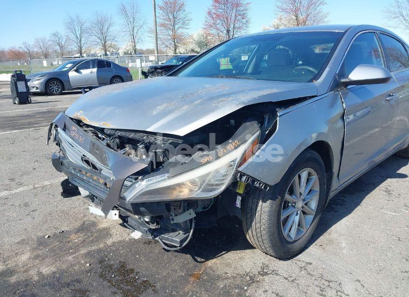 Photo 17 of 2016 Hyundai Sonata SE (VIN 5NPE24AF4GH407925)
