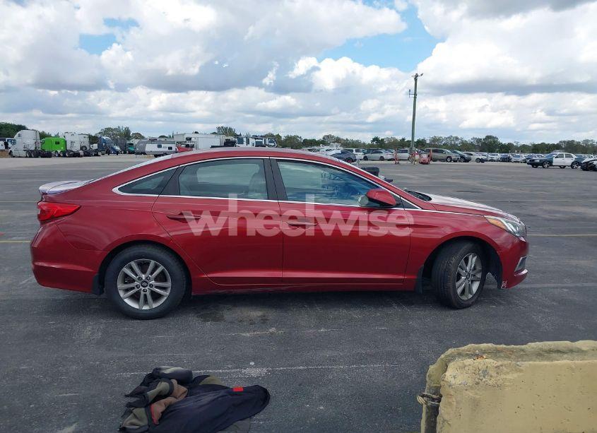 Photo 13 of 2016 Hyundai Sonata SE (VIN 5NPE24AF4GH426684)