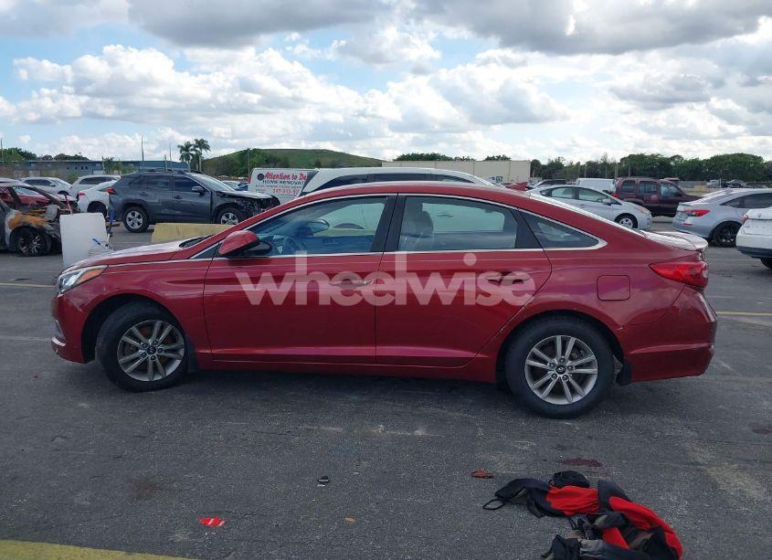 Photo 14 of 2016 Hyundai Sonata SE (VIN 5NPE24AF4GH426684)