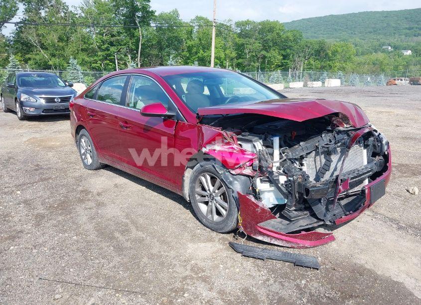 2016 Hyundai Sonata SE (VIN 5NPE24AF4GH433425) main photo