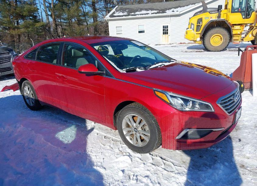 2017 Hyundai Sonata SE (VIN 5NPE24AF4HH466328) main photo