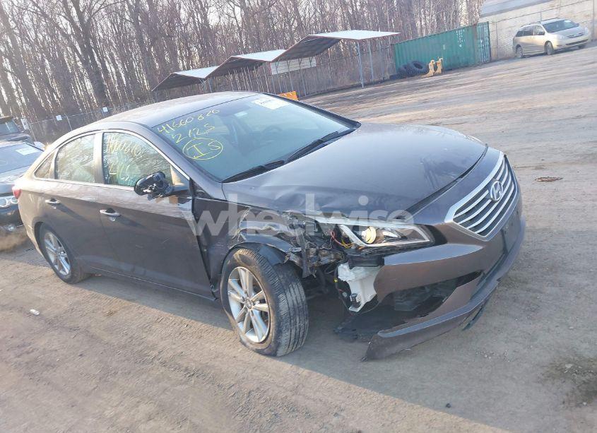 2017 Hyundai Sonata SE (VIN 5NPE24AF4HH482870) main photo