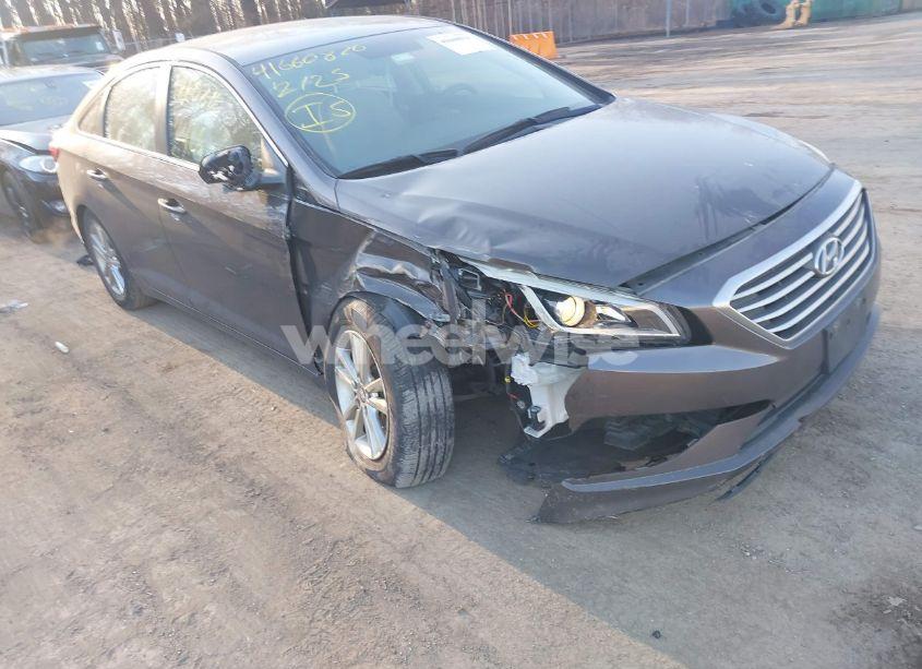 Photo 6 of 2017 Hyundai Sonata SE (VIN 5NPE24AF4HH482870)