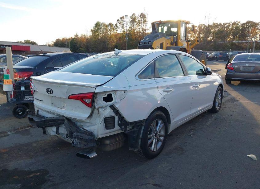 Photo 4 of 2017 Hyundai Sonata (VIN 5NPE24AF4HH488281)