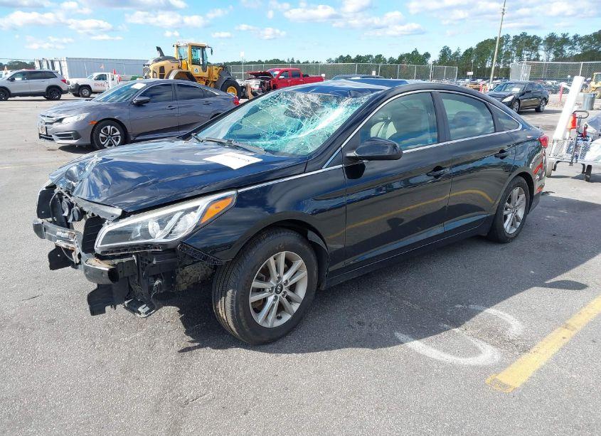 Photo 2 of 2017 Hyundai Sonata (VIN 5NPE24AF4HH491908)