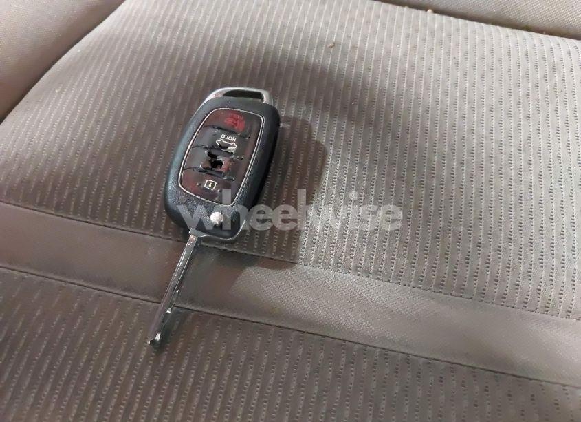 Photo 11 of 2017 Hyundai Sonata (VIN 5NPE24AF4HH491939)