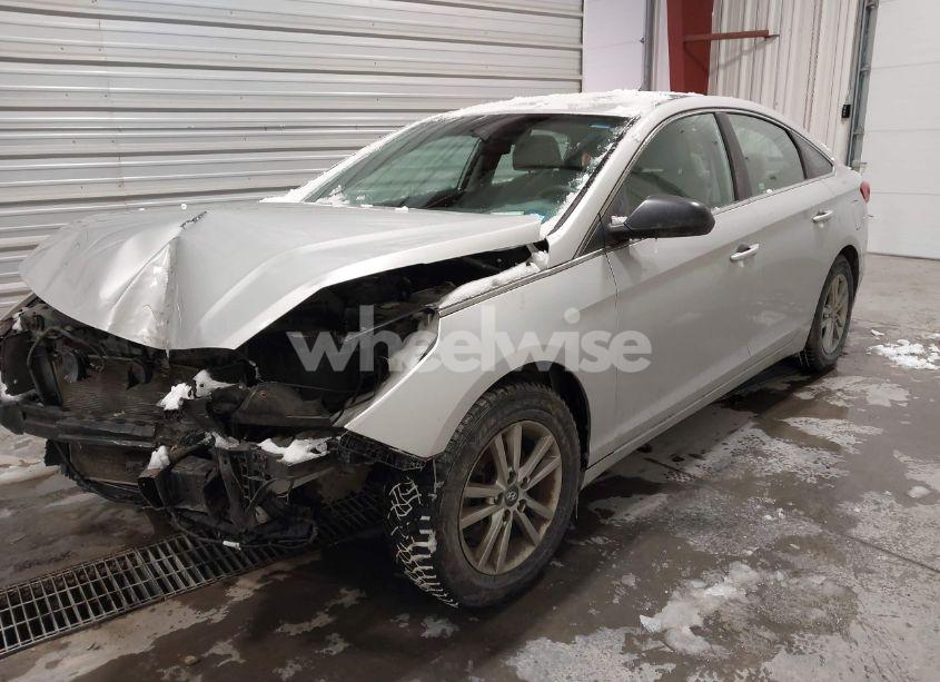 Photo 2 of 2017 Hyundai Sonata (VIN 5NPE24AF4HH491939)