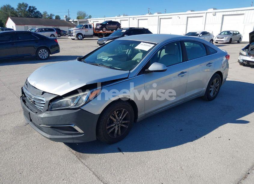 Photo 2 of 2017 Hyundai Sonata (VIN 5NPE24AF4HH492878)