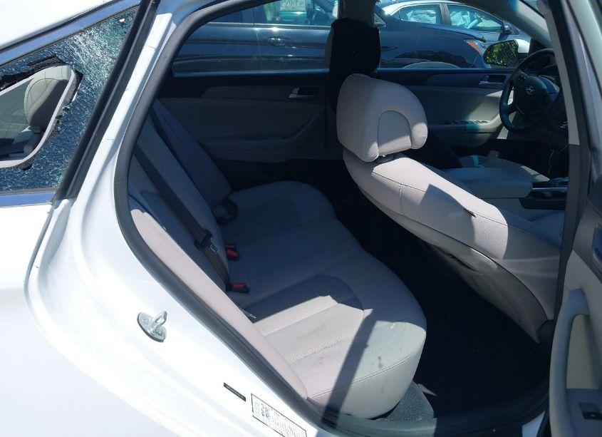 Photo 8 of 2017 Hyundai Sonata (VIN 5NPE24AF4HH493335)