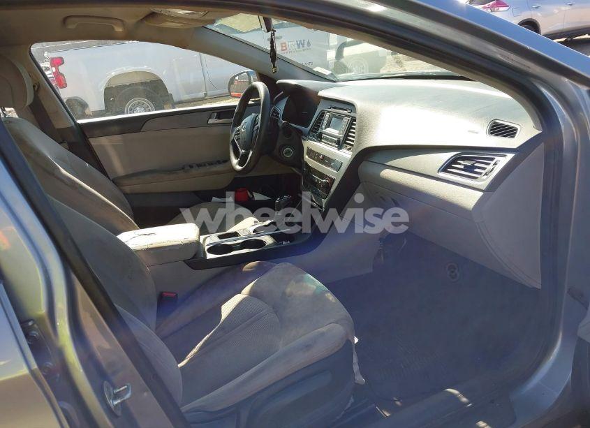 Photo 5 of 2017 Hyundai Sonata (VIN 5NPE24AF4HH493772)