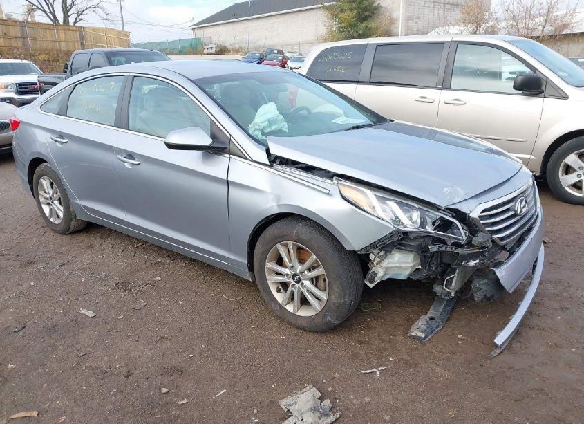 2017 Hyundai Sonata (VIN 5NPE24AF4HH502051) main photo