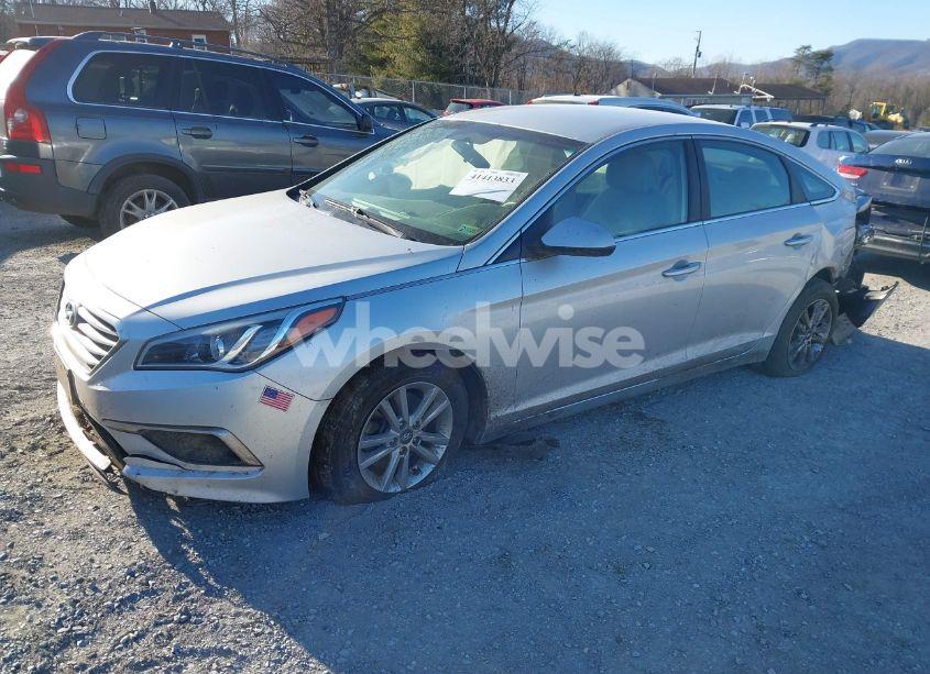 Photo 2 of 2017 Hyundai Sonata (VIN 5NPE24AF4HH534272)