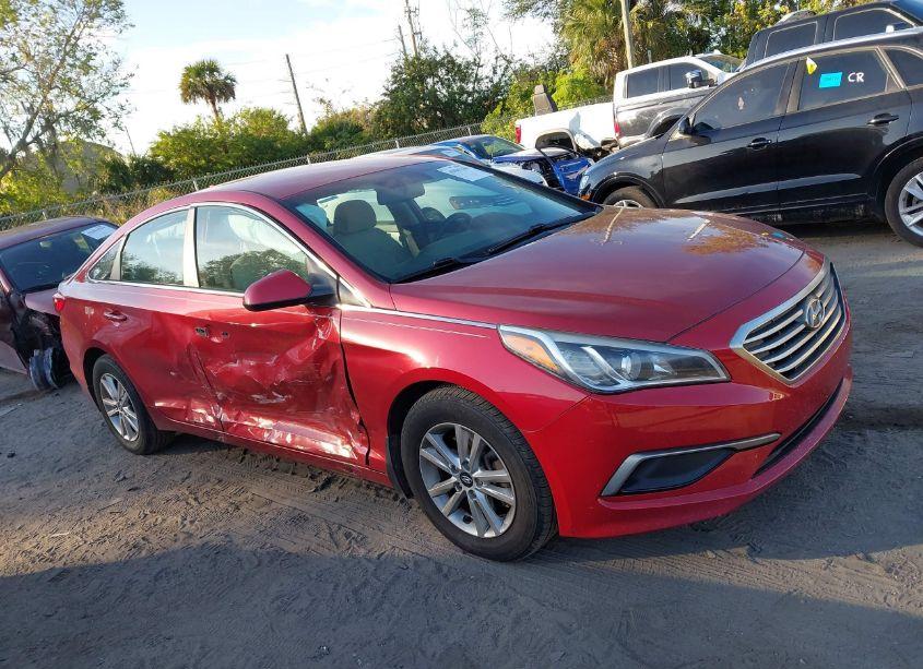 Photo 12 of 2017 Hyundai Sonata SE (VIN 5NPE24AF4HH538127)