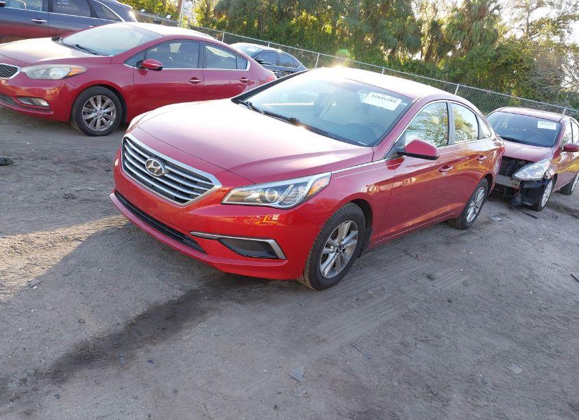 Photo 2 of 2017 Hyundai Sonata SE (VIN 5NPE24AF4HH538127)