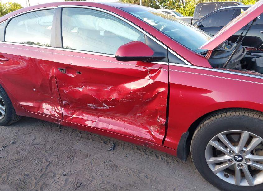 Photo 6 of 2017 Hyundai Sonata SE (VIN 5NPE24AF4HH538127)