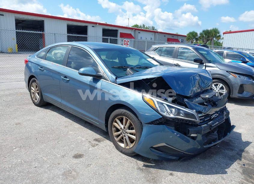2017 Hyundai Sonata SE (VIN 5NPE24AF4HH539309) main photo