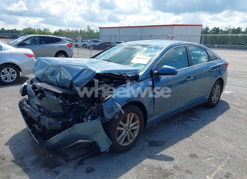 Photo 2 of 2017 Hyundai Sonata SE (VIN 5NPE24AF4HH539309)