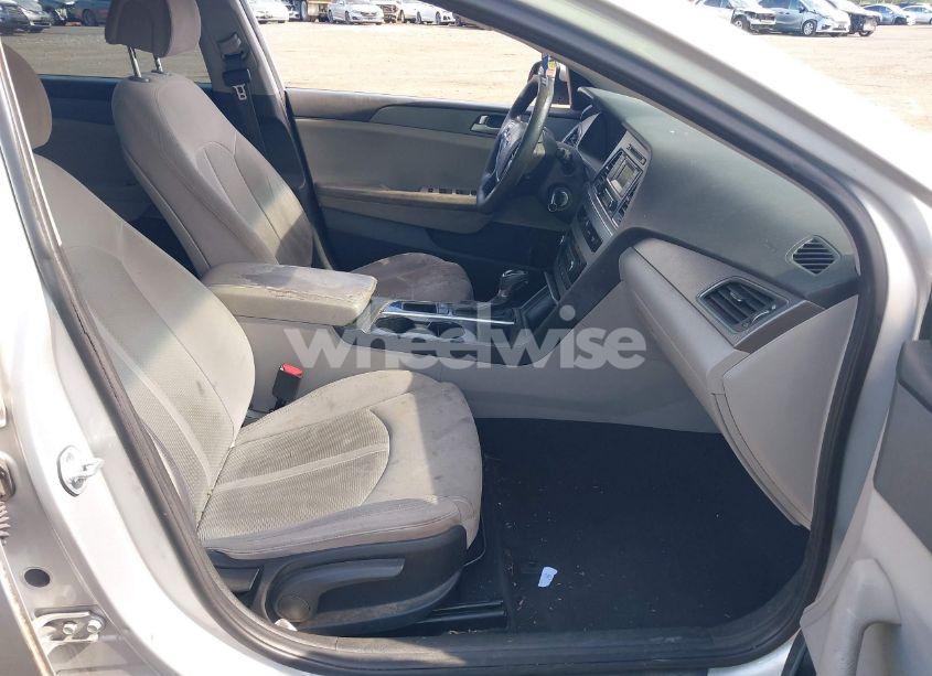 Photo 5 of 2017 Hyundai Sonata (VIN 5NPE24AF4HH563397)